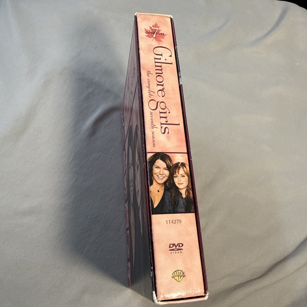 Gilmore Girls: Complete Seventh Season (DVD) - Picture 5 of 8